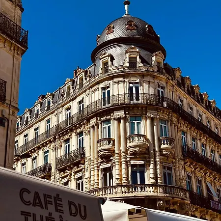 Female Private In Center Montpellier